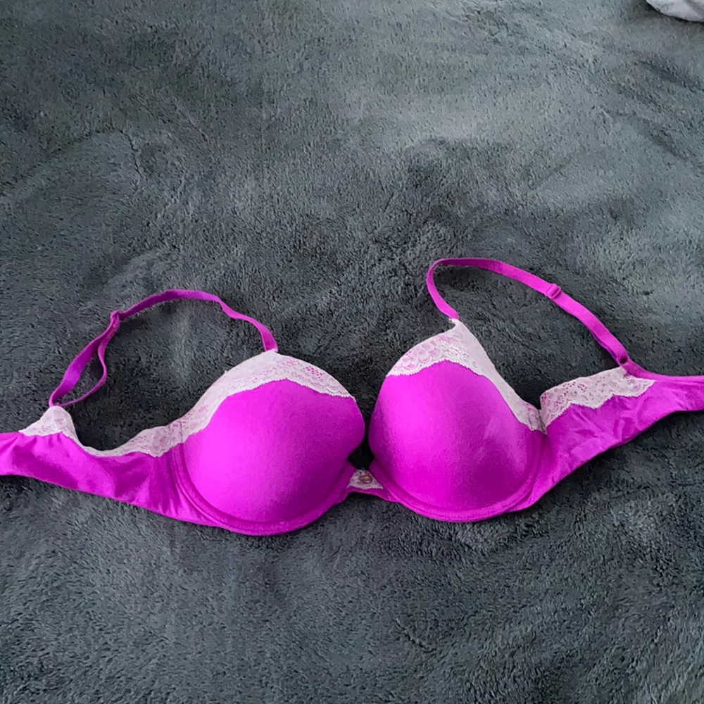 VS 34C Bra